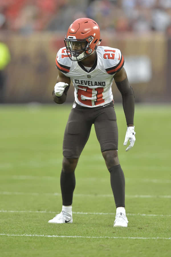 The Arizona Cardinals training camp sparks debate over team identity. Is this the capstressed Arizona Cardinals or the analyticsheavy Arizona Cardinals? Data suggests a fragile balance.